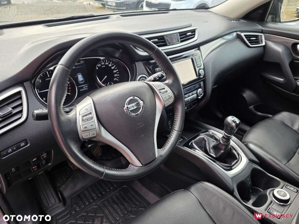 Nissan X-Trail - 16