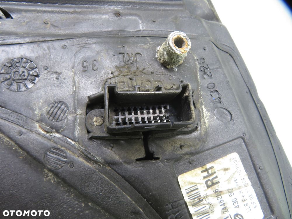 LUSTERKO PRAWE OPEL ASTRA III H 24462996 Z155 5 PIN - 7