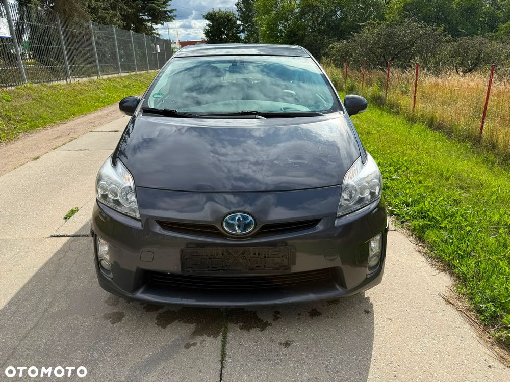 Toyota Prius - 10