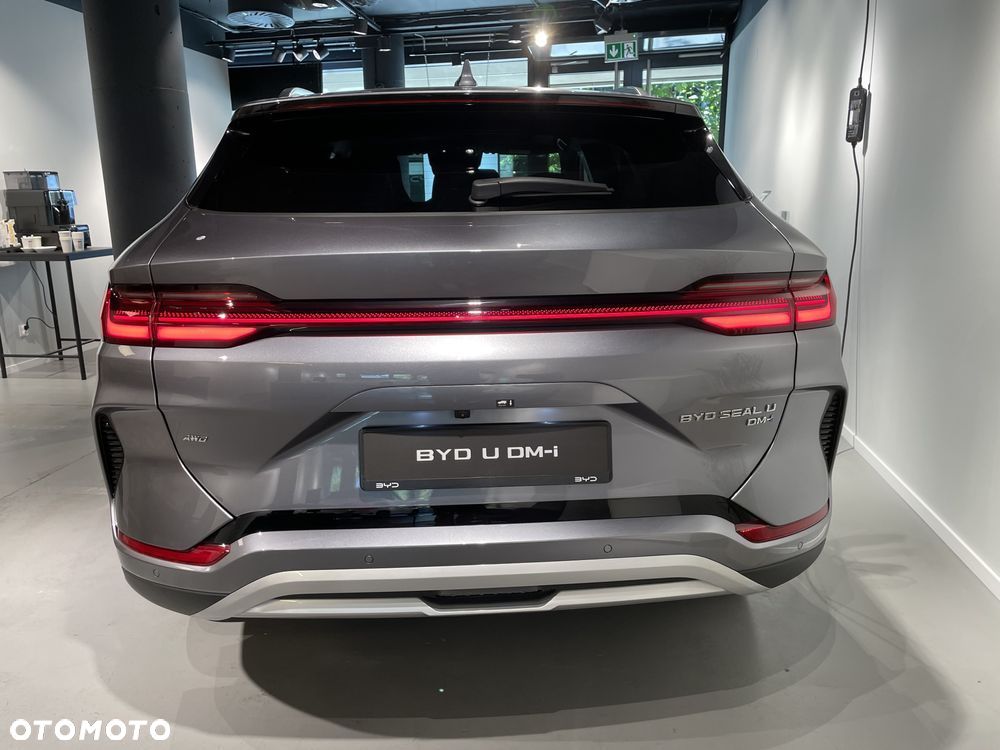 BYD Seal U - 4