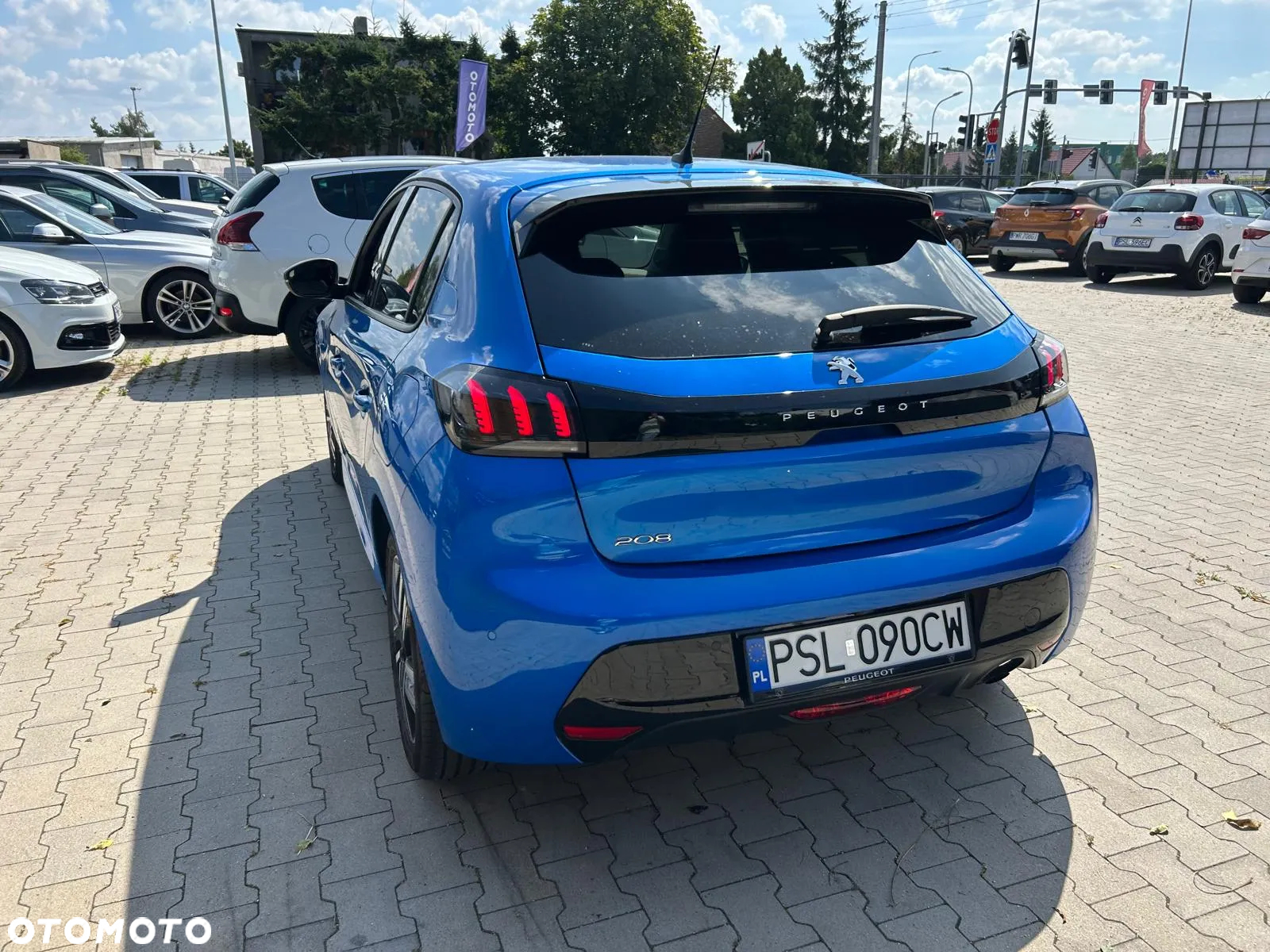 Peugeot 208 PureTech 100 Allure - 9