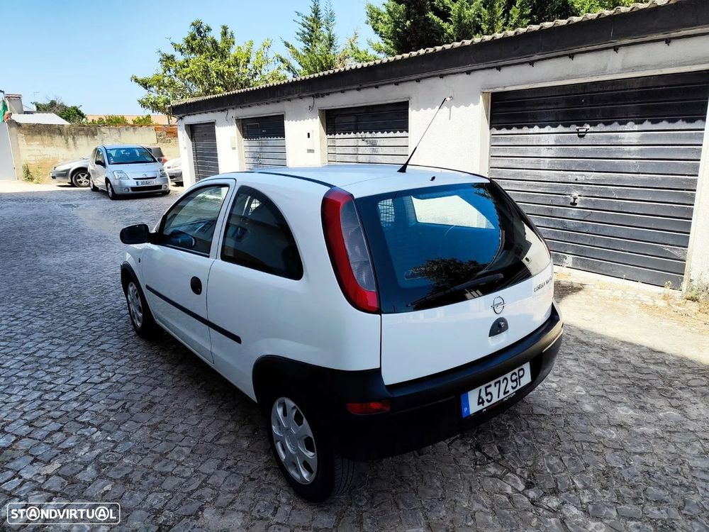 Opel Corsa 1.7 Di - 31