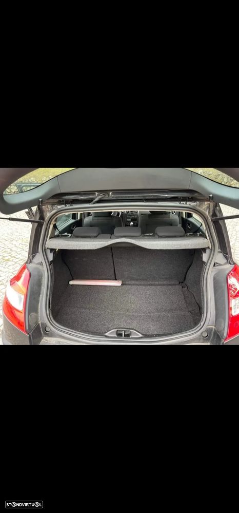 Renault Mégane 1.5 dCi Extreme - 5