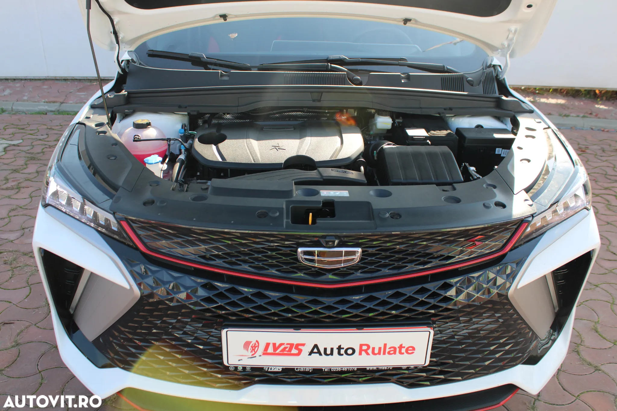 Geely Coolray - 11