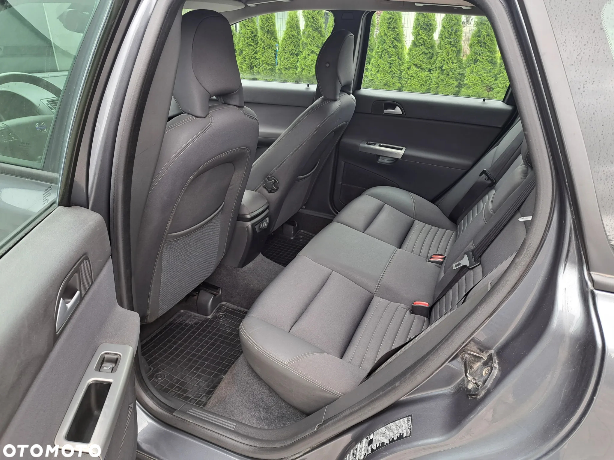 Volvo V50 1.8 - 10