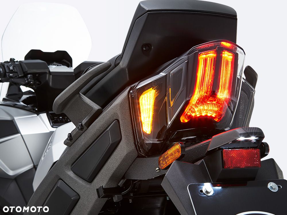 Kymco CV3 - 5