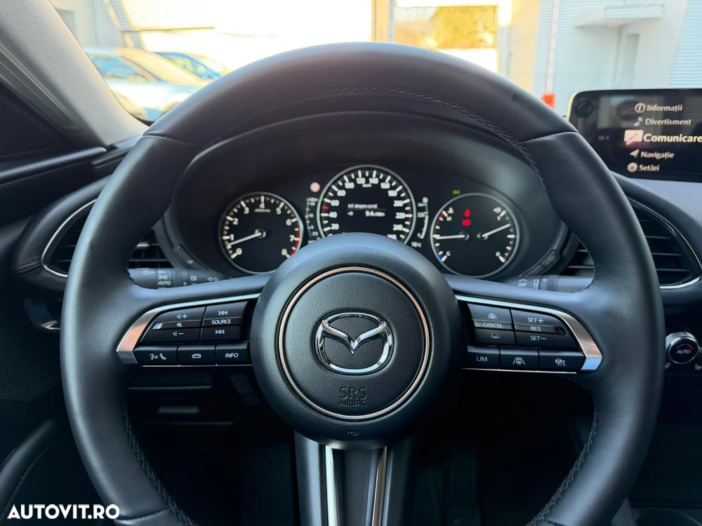 Mazda 3 e-Skyactiv G140 MHEV Exclusive-Line - 17