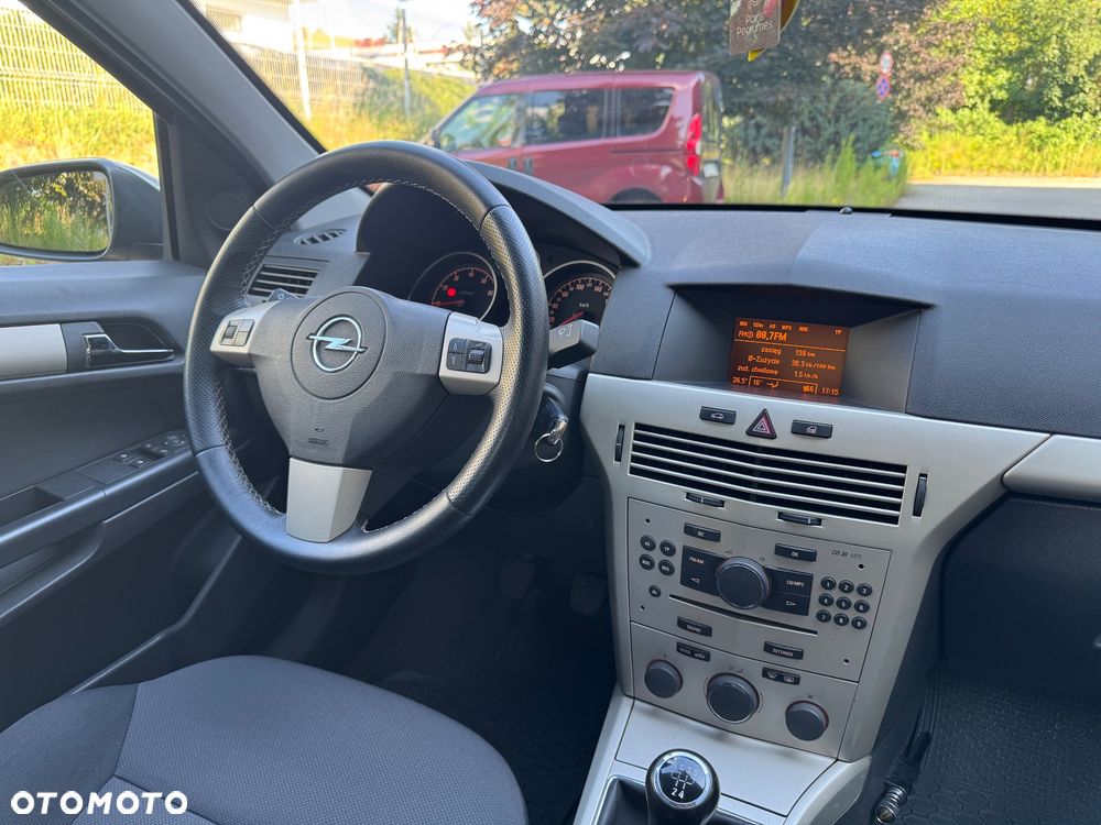 Opel Astra 1.6 Enjoy - 13