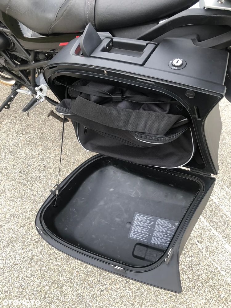 BMW R - 24