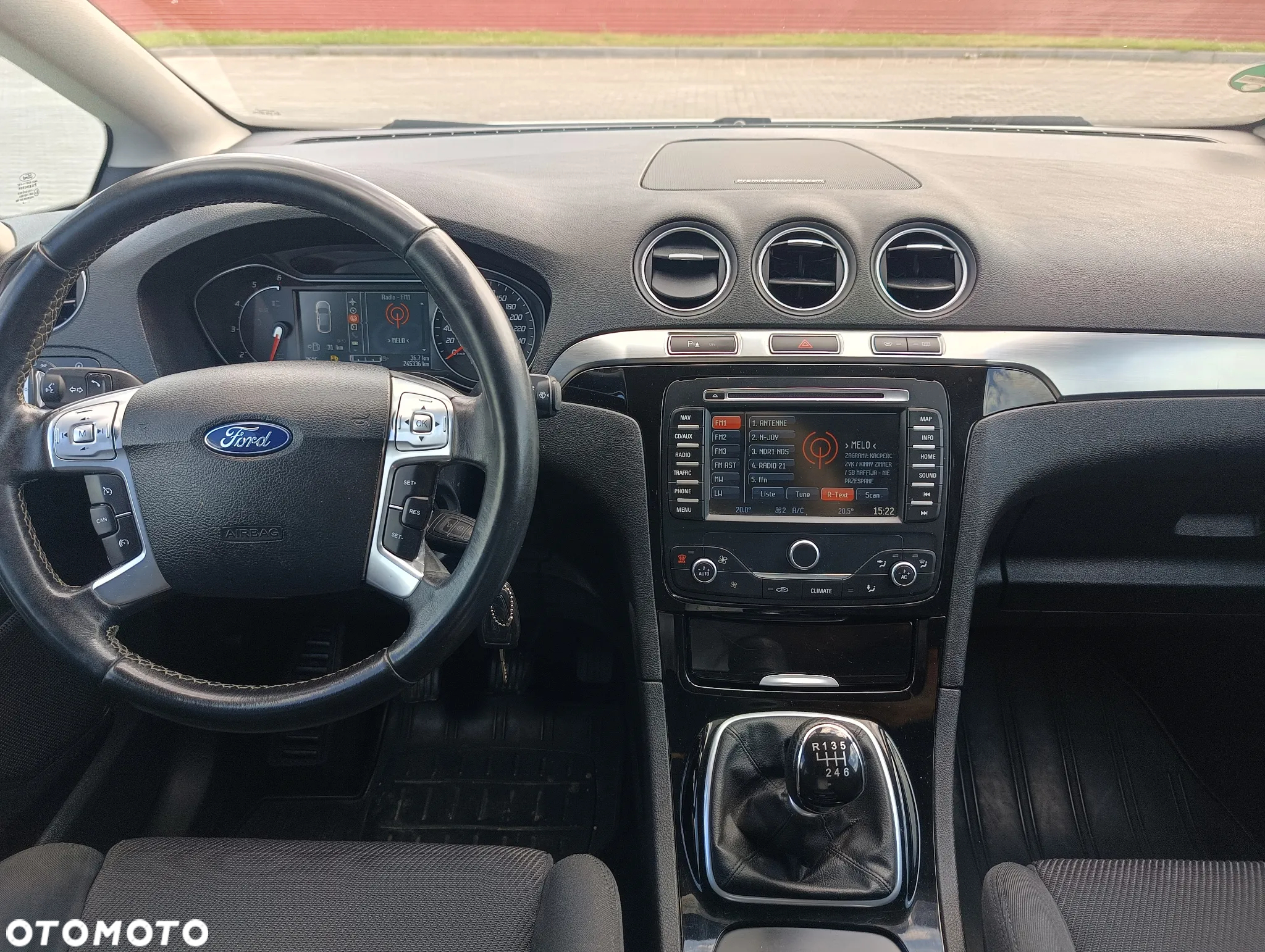 Ford S-Max 2.0 TDCi DPF Titanium - 9