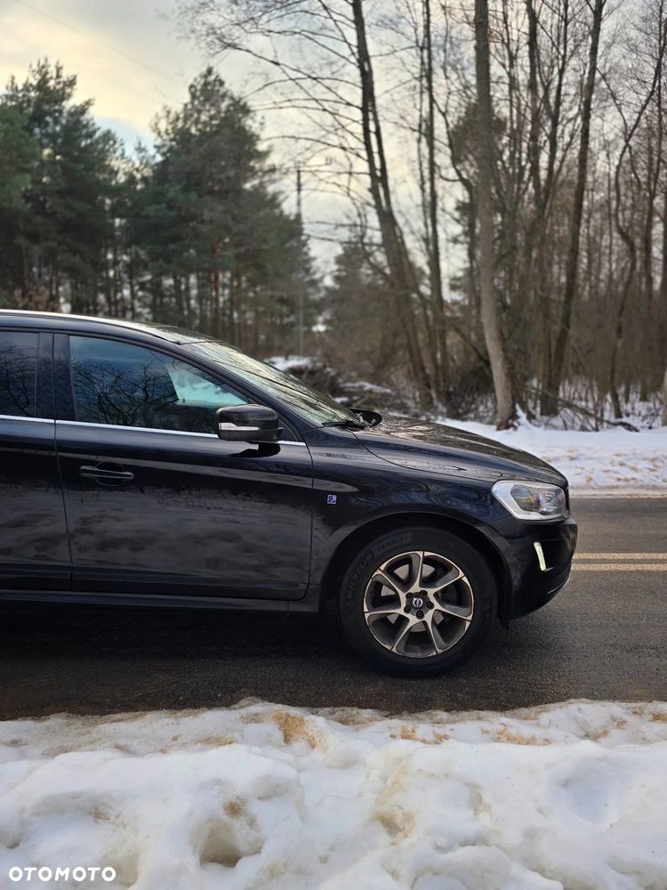 Volvo XC 60 D4 Drive-E Ocean Race - 12