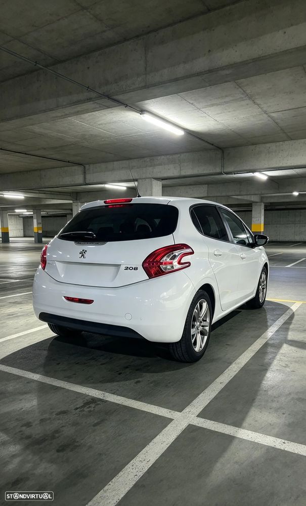 Peugeot 208 1.4 HDi - 5