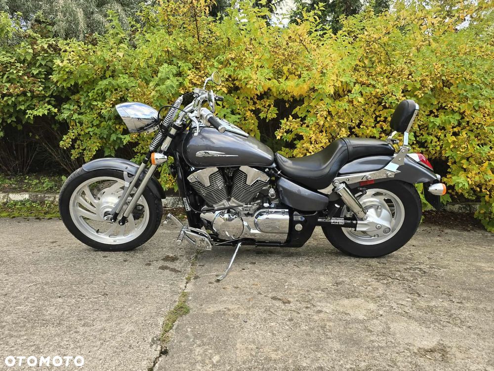 Honda VTX - 17