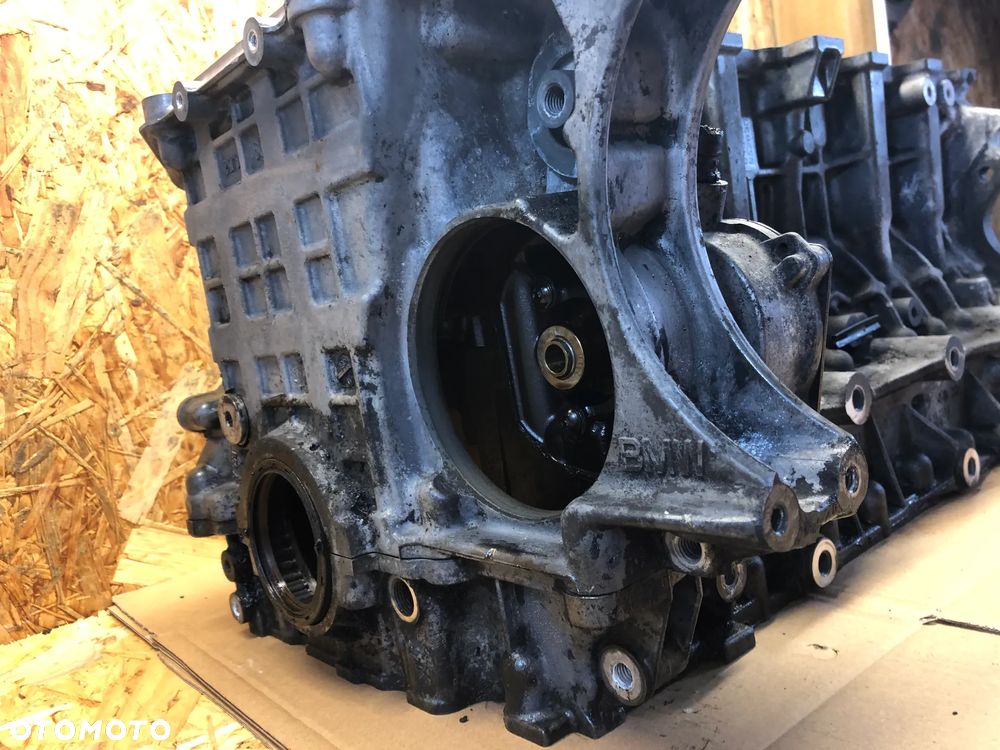 BLOK SILNIKA BMW E90 E60 E63 3.0i 330I N52B30 AF - 12