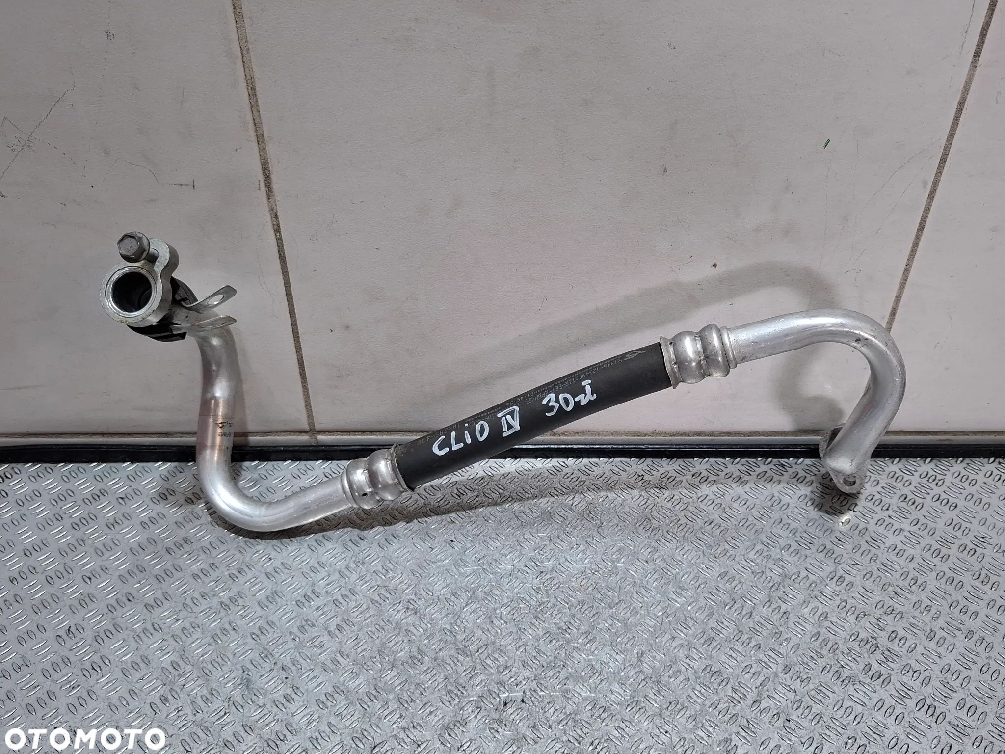 Wąż przewód klimatyzacji Renault Clio IV captur I nr 924809666R - 1