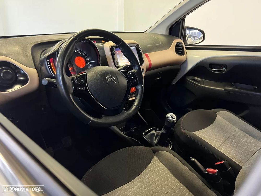 Citroën C1 1.0 VTi Elle — fotografia 5