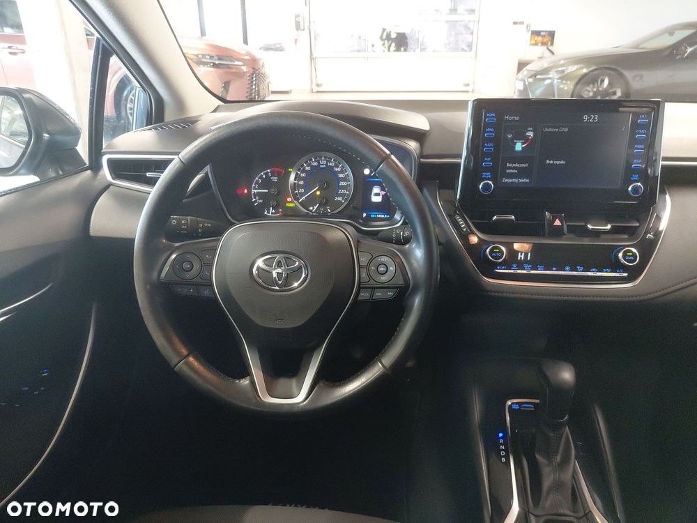 Toyota Corolla - 11