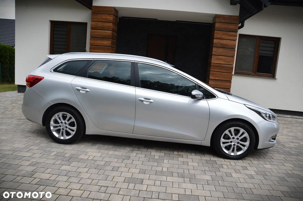 Kia Ceed 1.6 CRDi Business Line - 6