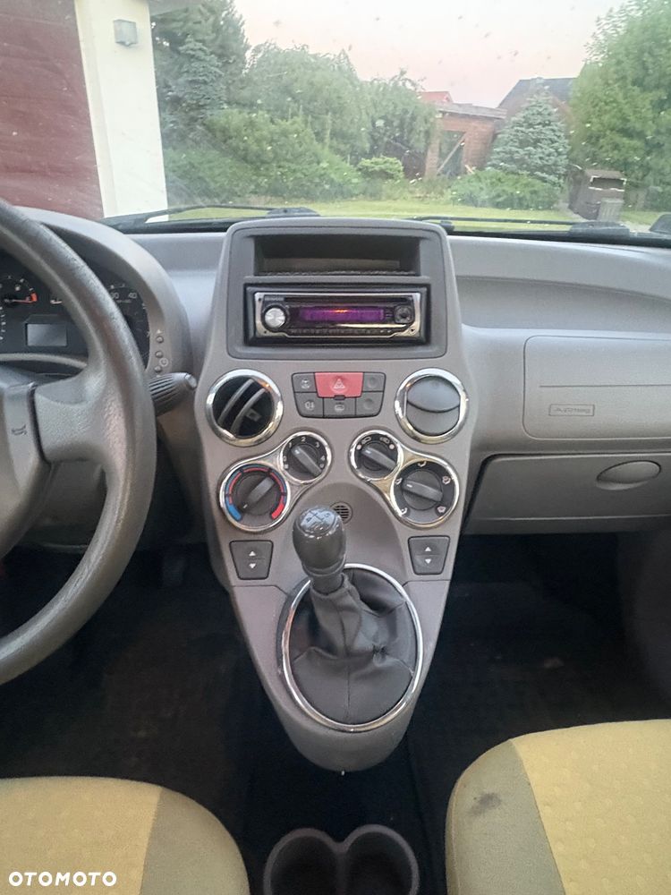 Fiat Panda 1.2 Emotion - 17