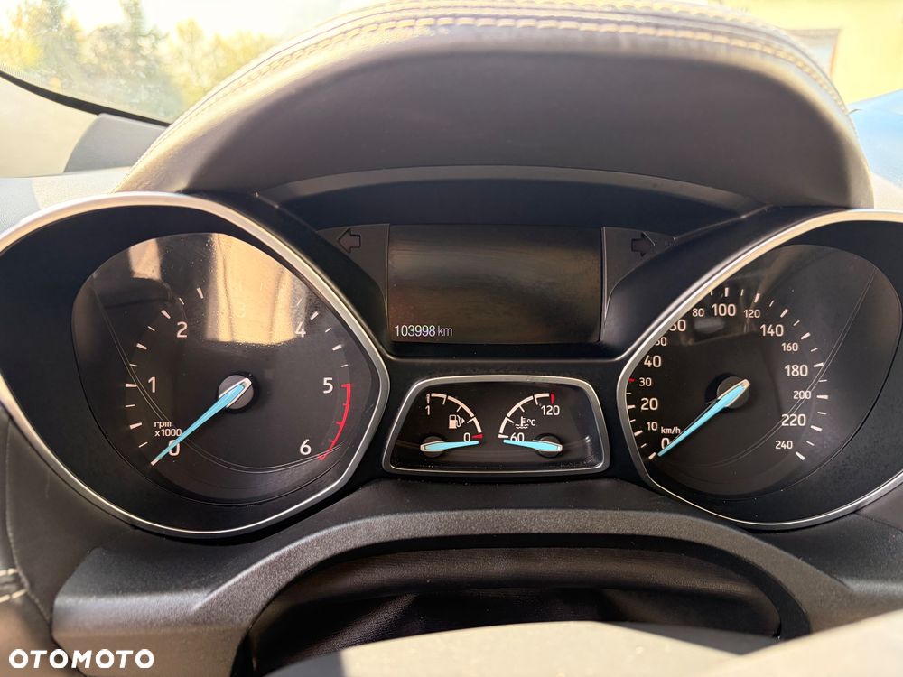 Ford Kuga 2.0 TDCi 4x4 Vignale - 20