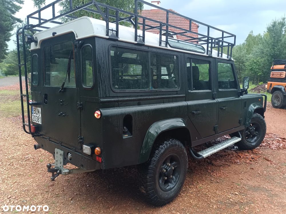 Land Rover Defender - 7