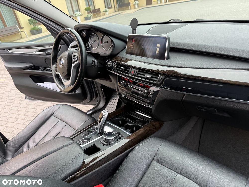 BMW X5 3.5i xDrive - 18