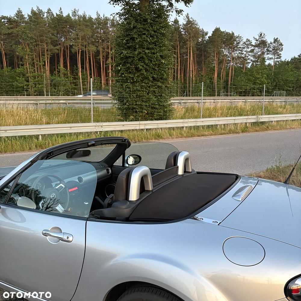 Mazda MX-5 1.8 Emotion - 8