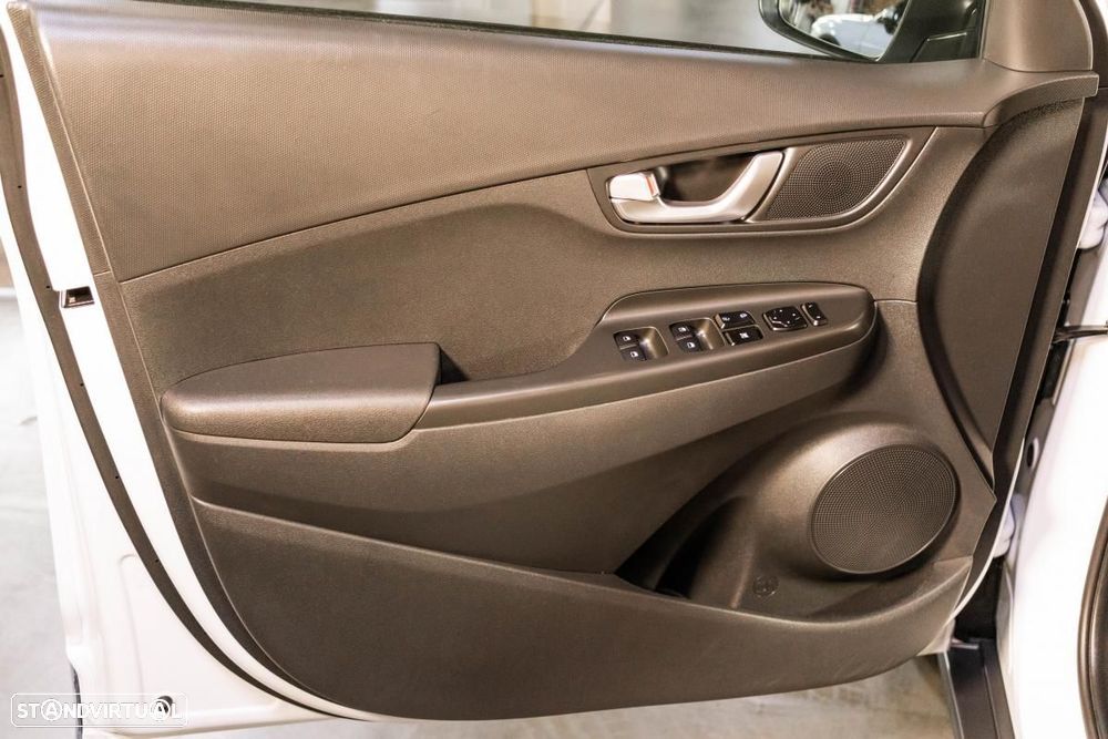 Hyundai Kauai Select - 40