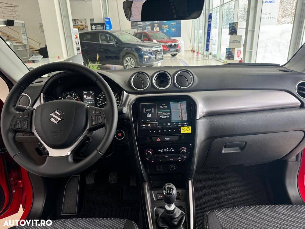 Suzuki Vitara 1.4 Boosterjet 6MT MHEV Passion - 9