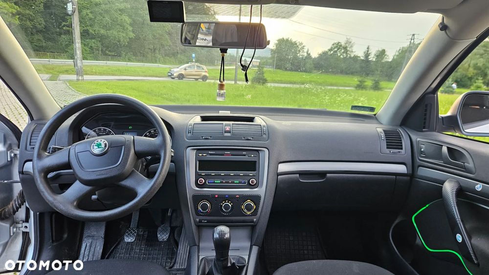 Skoda Octavia 1.6 TDI Active - 11