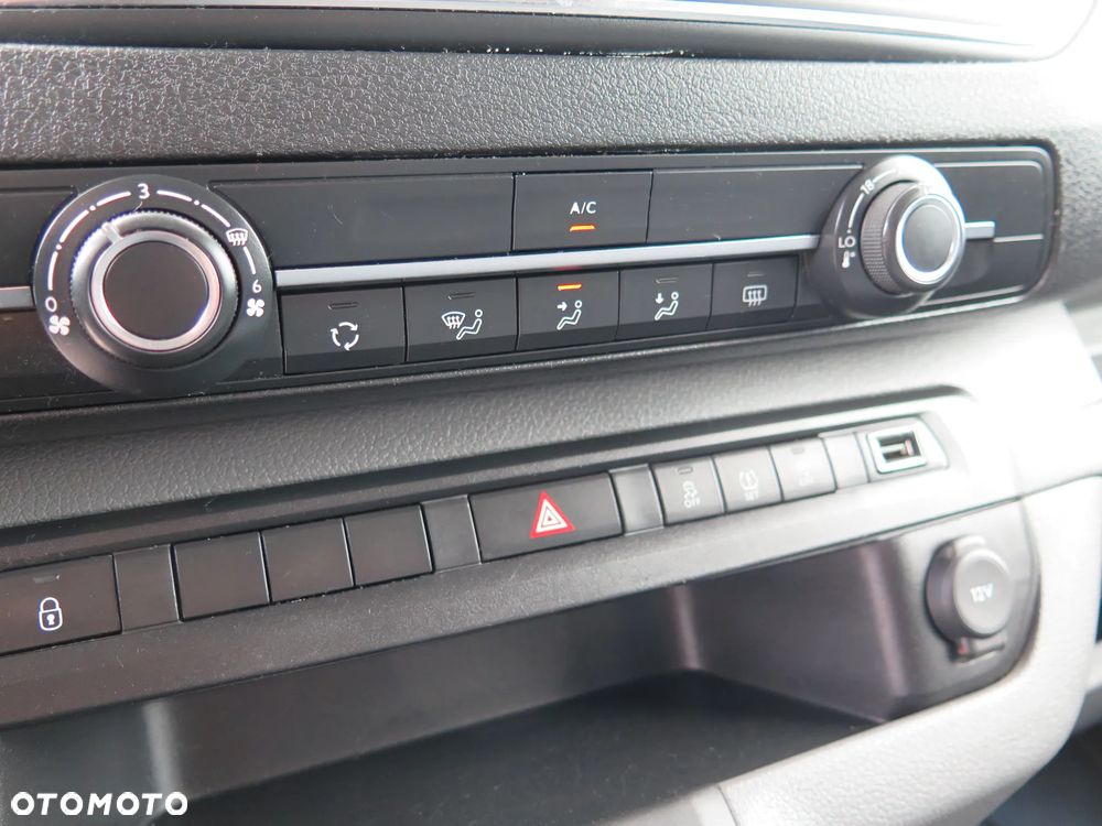 Peugeot Expert Kombi Long 2,8t - 30