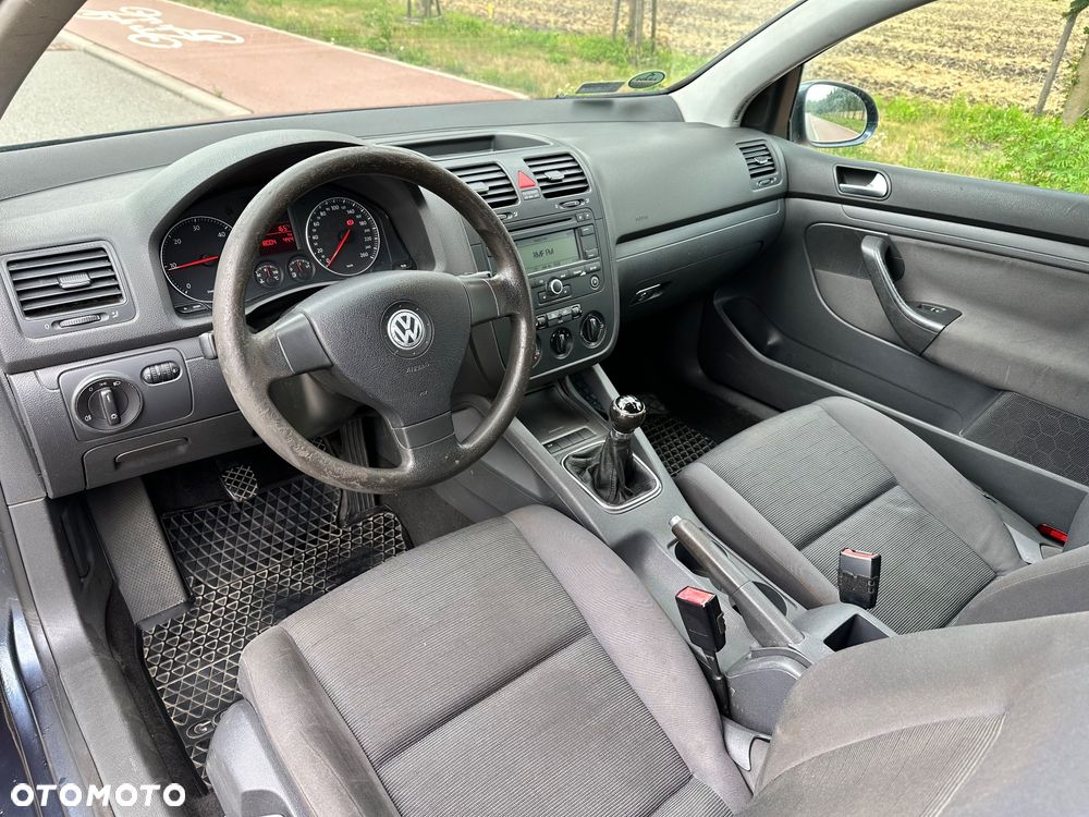 Volkswagen Golf 1.9 TDI Goal - 23
