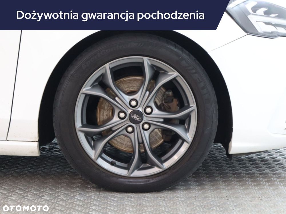Ford Focus SW - 17