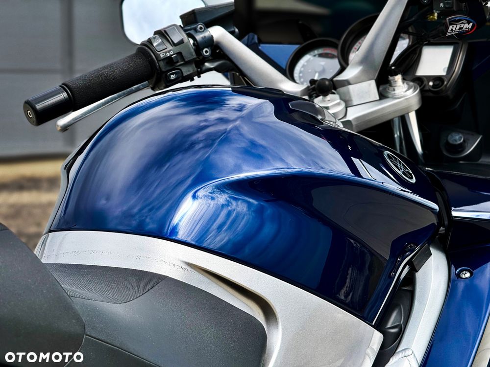 Yamaha FJR - 16