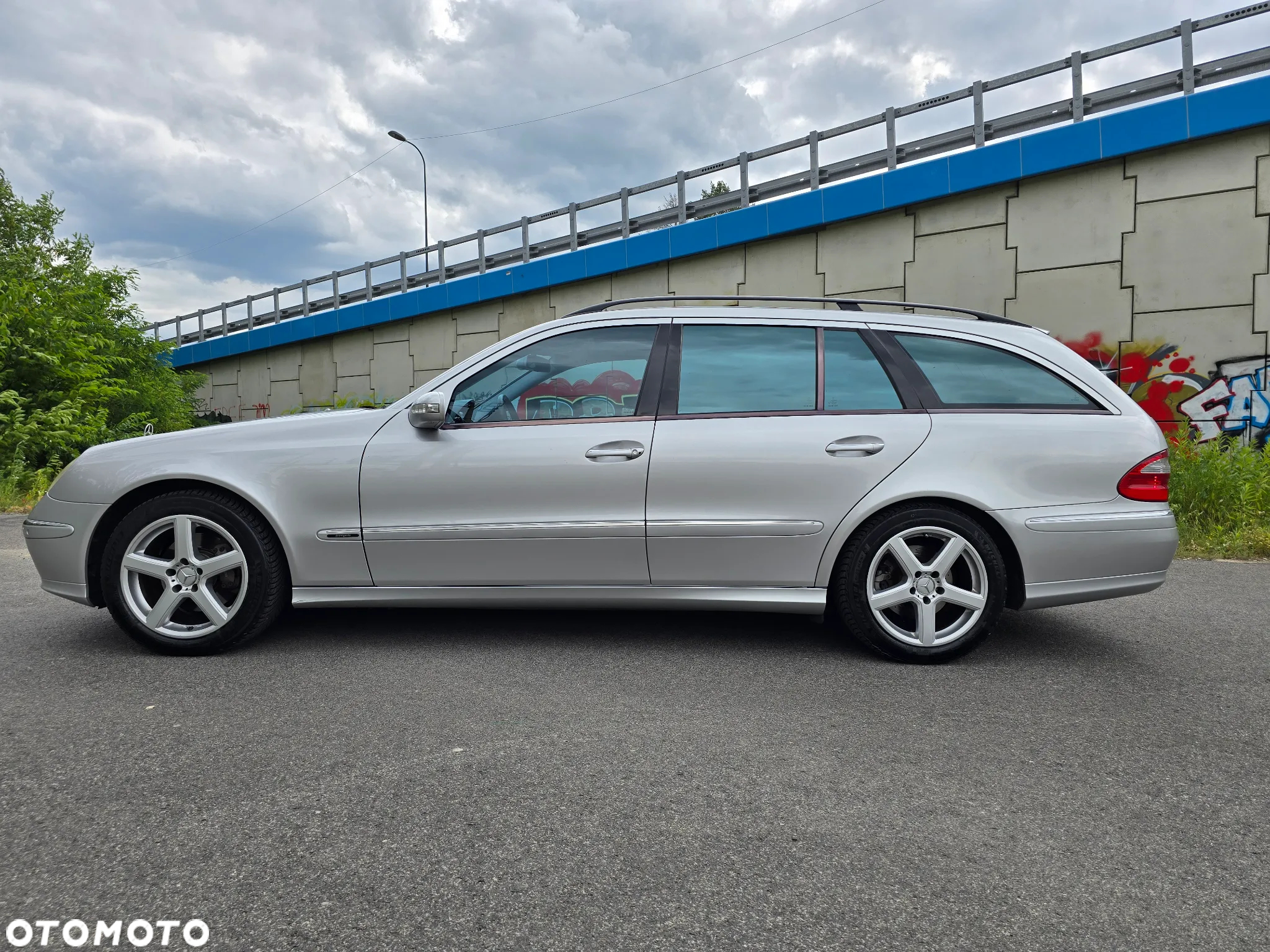 Mercedes-Benz Klasa E 320 T Avantgarde - 3