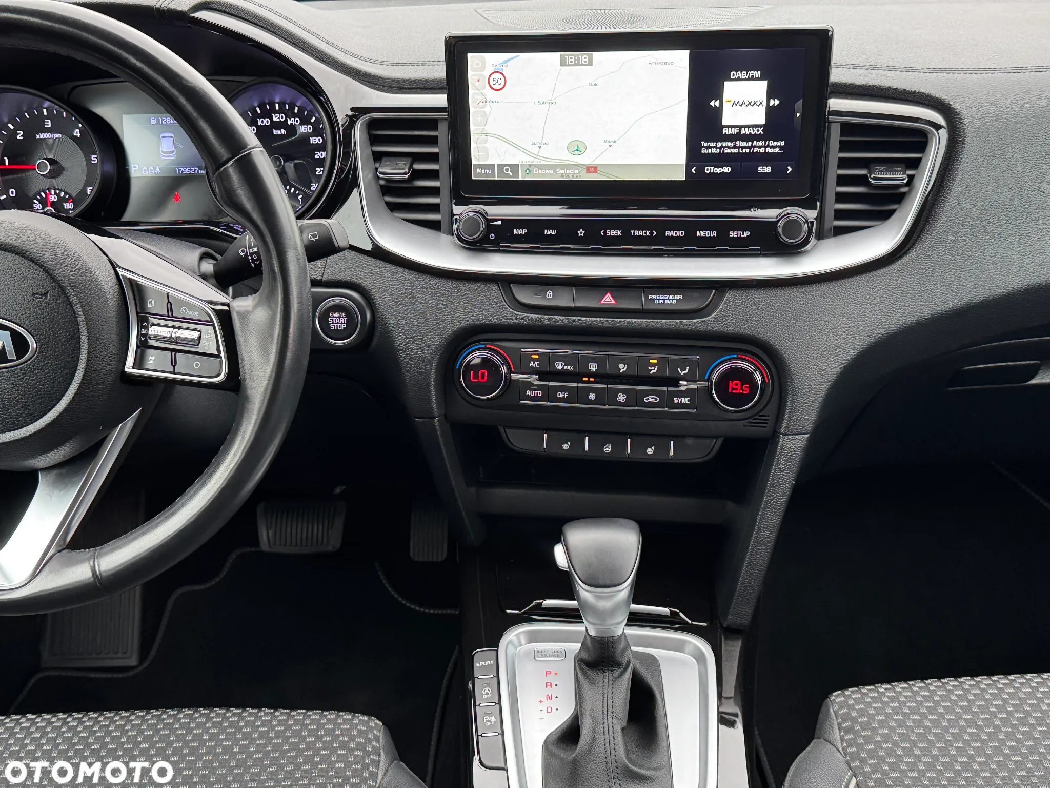 Kia Ceed 1.6 CRDi Eco-Dynamics+ (48V Mild-Hybrid) DCT7 Vision - 4