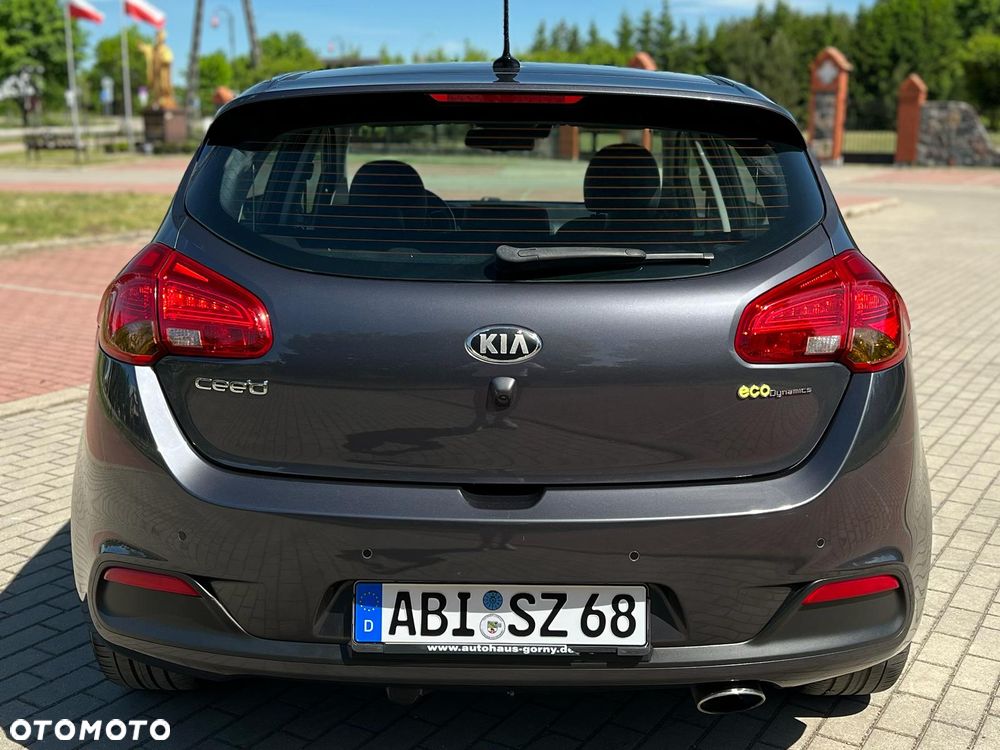 Kia Ceed 1.6 GDI ISG Vision - 21
