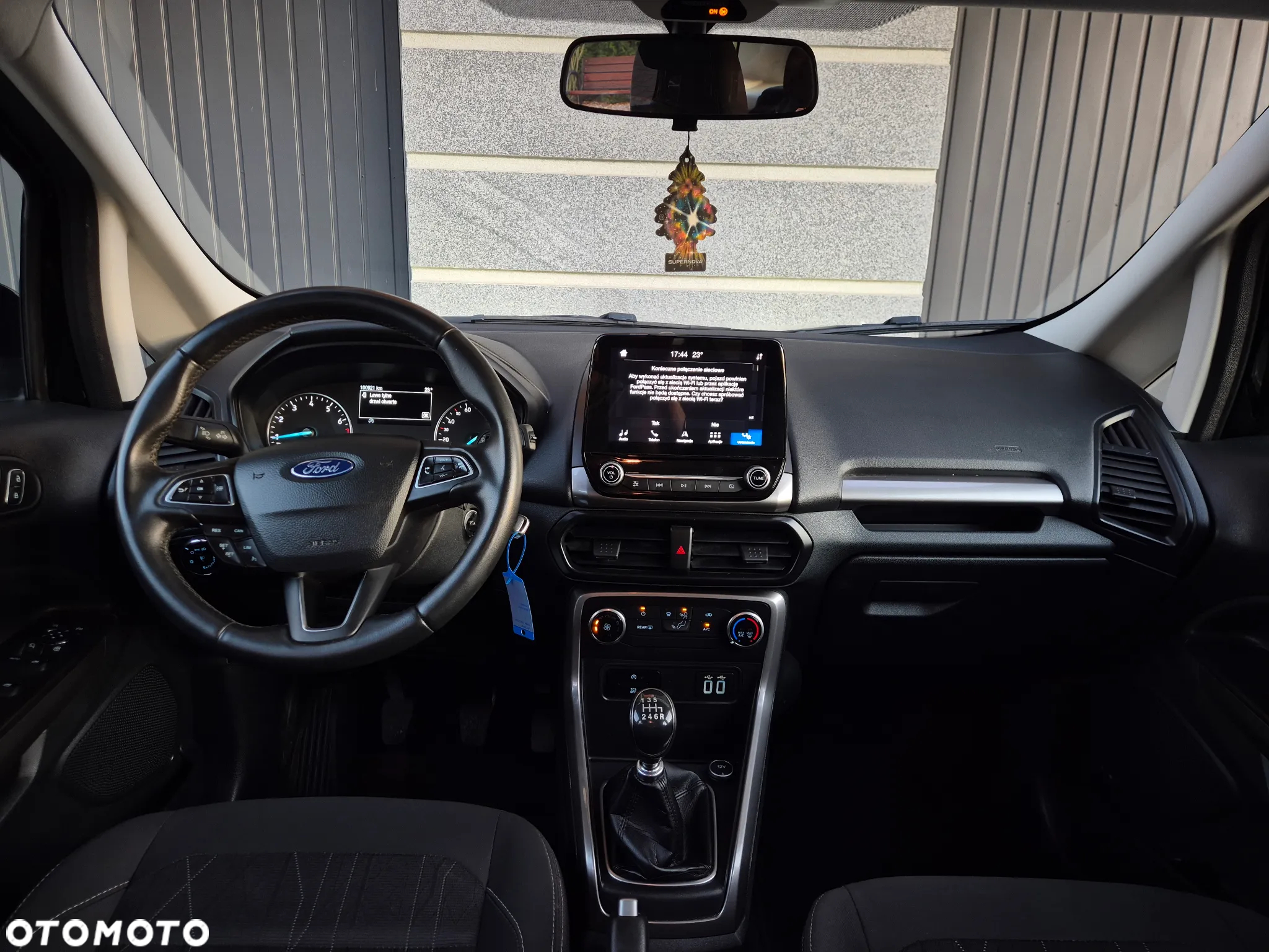 Ford EcoSport - 7