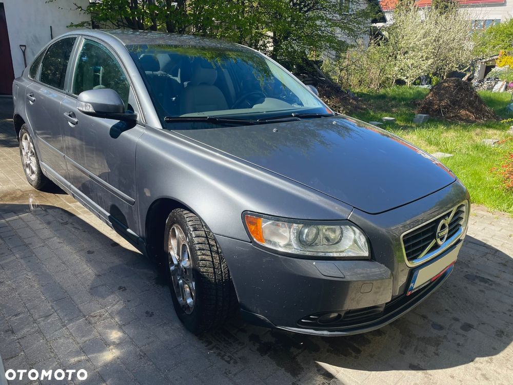 Volvo S40 D3 Momentum - 1