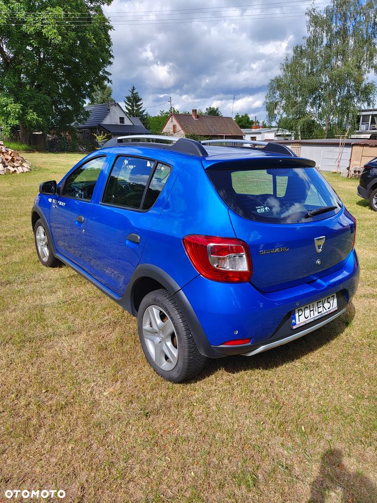 Dacia Sandero Stepway 1.5 dCi Laureate - 4