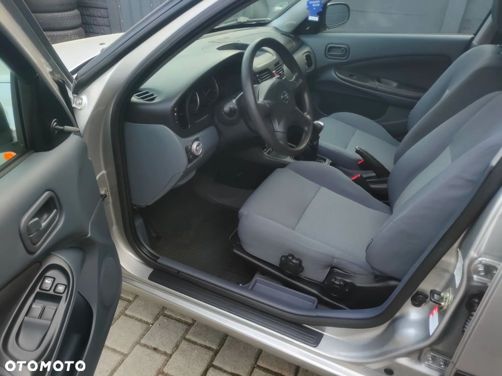 Nissan Almera 1.5 visia - 6