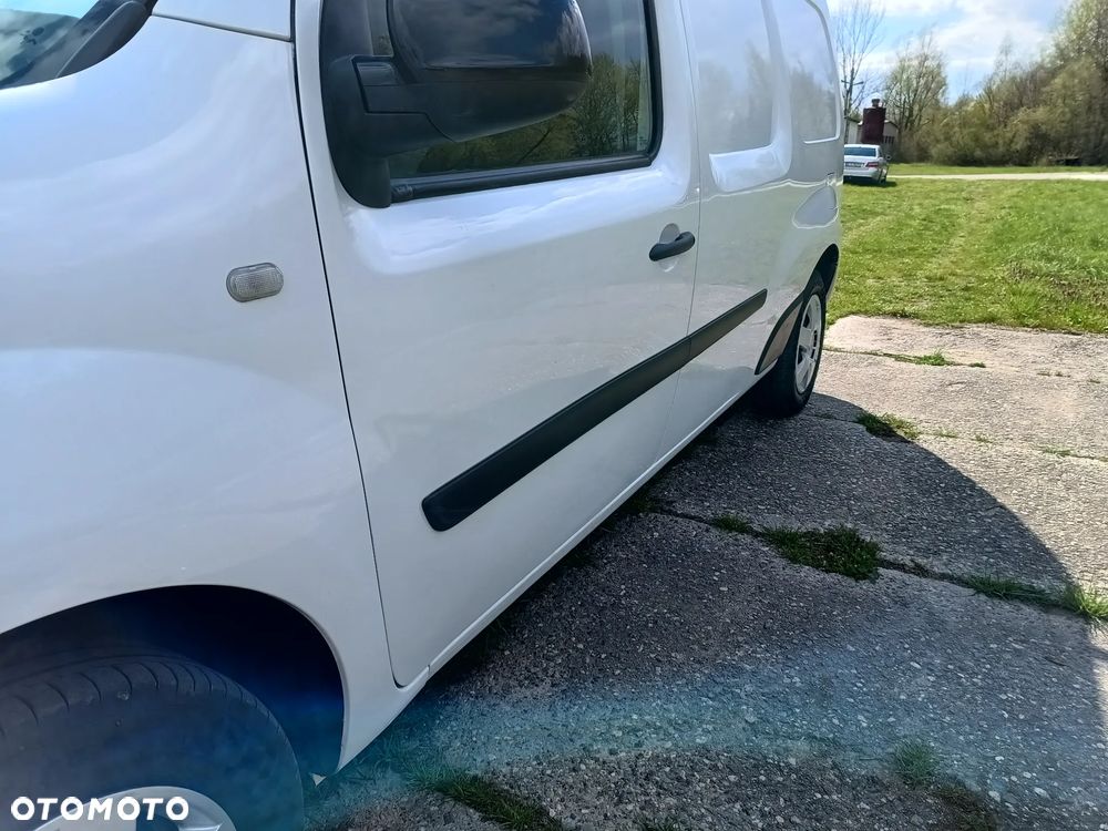 Renault Kangoo wersja MAXI LONG 1.5 diesel 110kM 2017 rok Bogate wyposażenie- WEBASTO, navigacja NISKI PRZEBIEG-142 tyś. SPRAWNY 100% ZAREJESTROWANY!! - 14