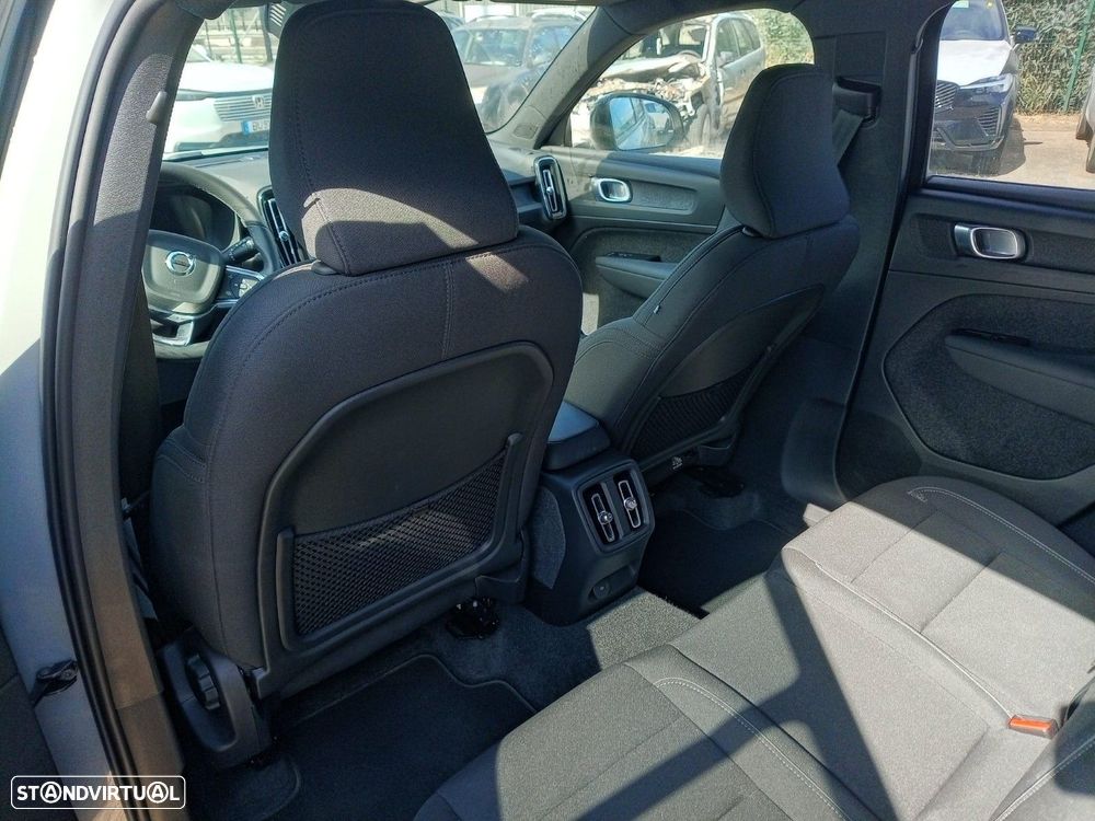 Volvo XC 40 Recharge Extended Range Core - 4