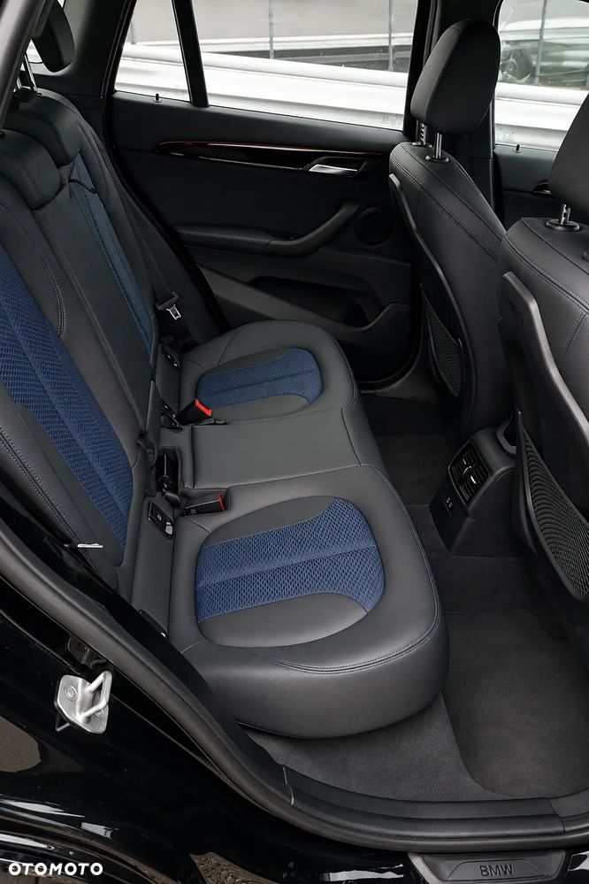BMW X1 xDrive18d M Sport - 9