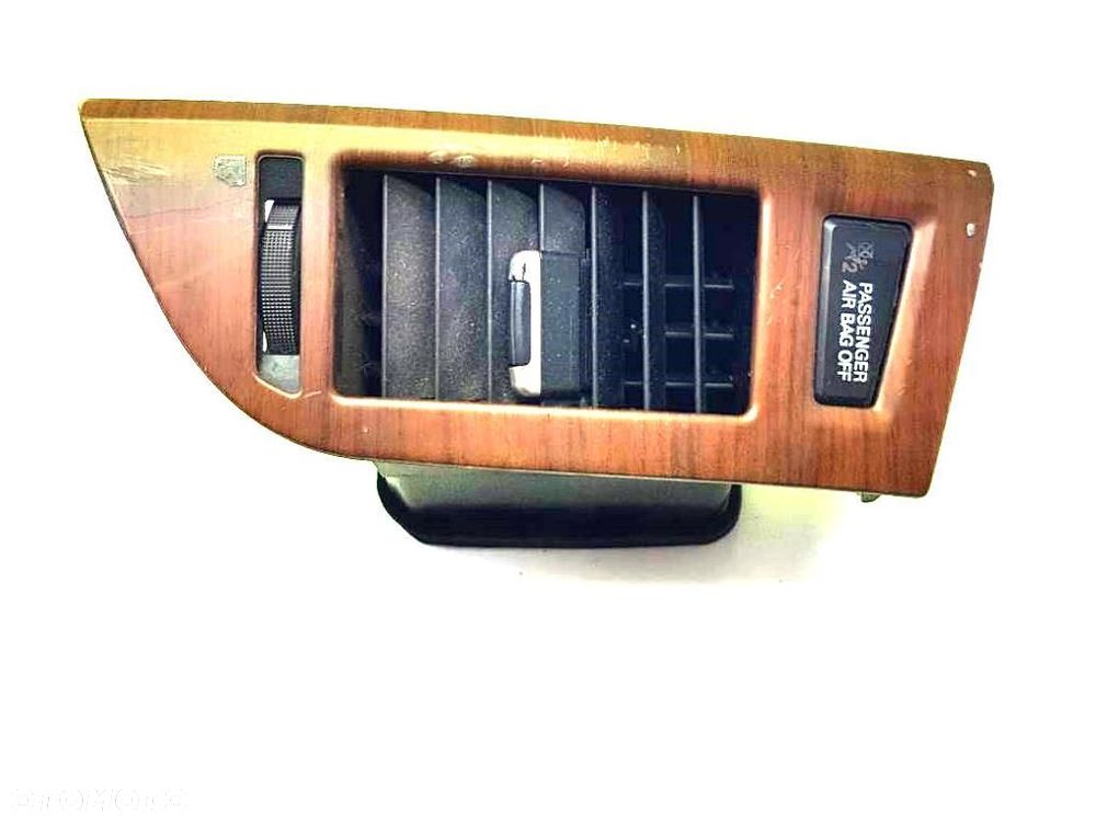 KRATKA NAWIEWU 8070A070 PRAWA PAJERO IV 2007 EU - 1