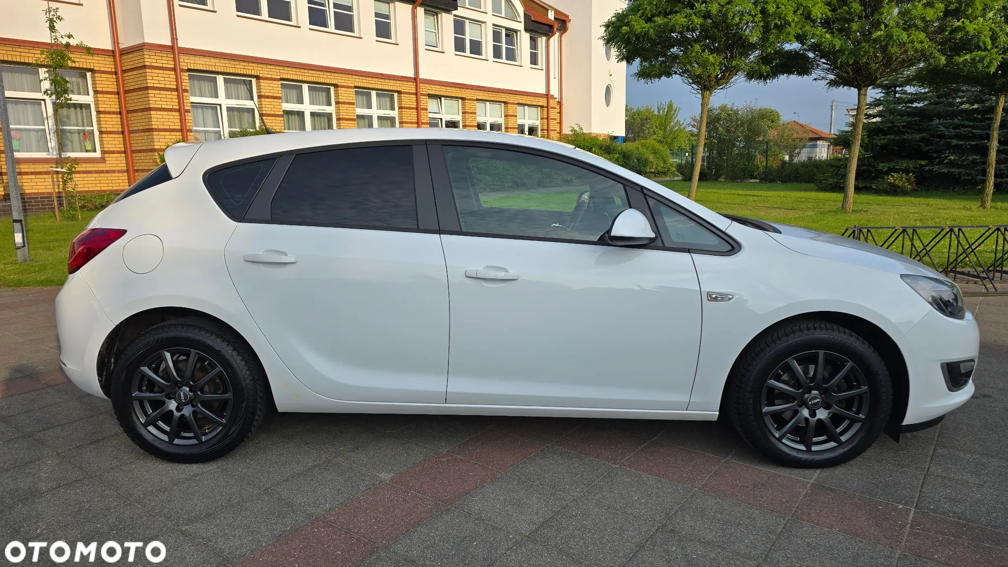 Opel Astra - 8