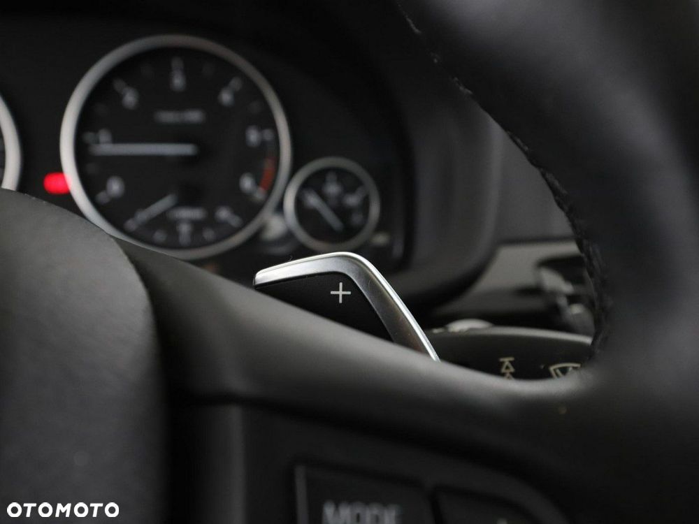 BMW X4 xDrive20d - 32