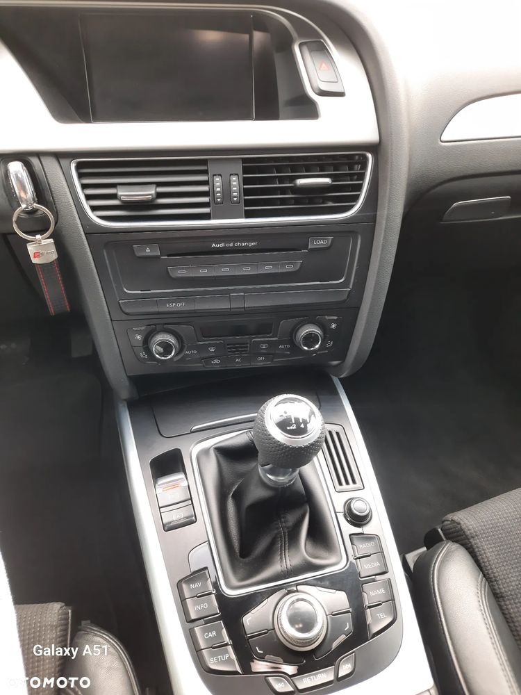 Audi A4 Avant 2.0 TDI - 9