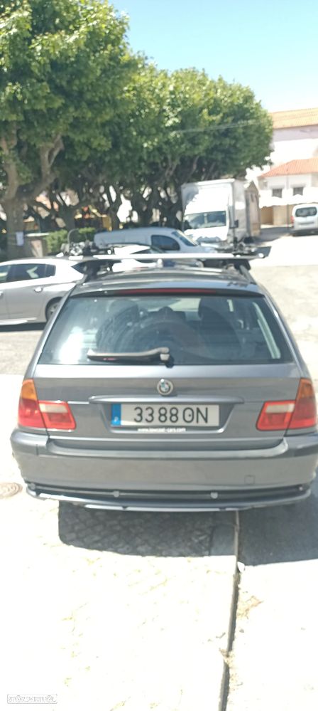BMW 320 i - 4