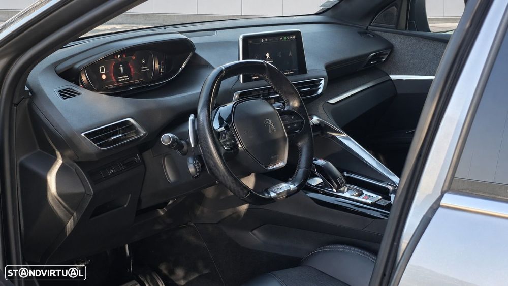 Peugeot 5008 1.6 BlueHDi GT Line EAT6 - 17
